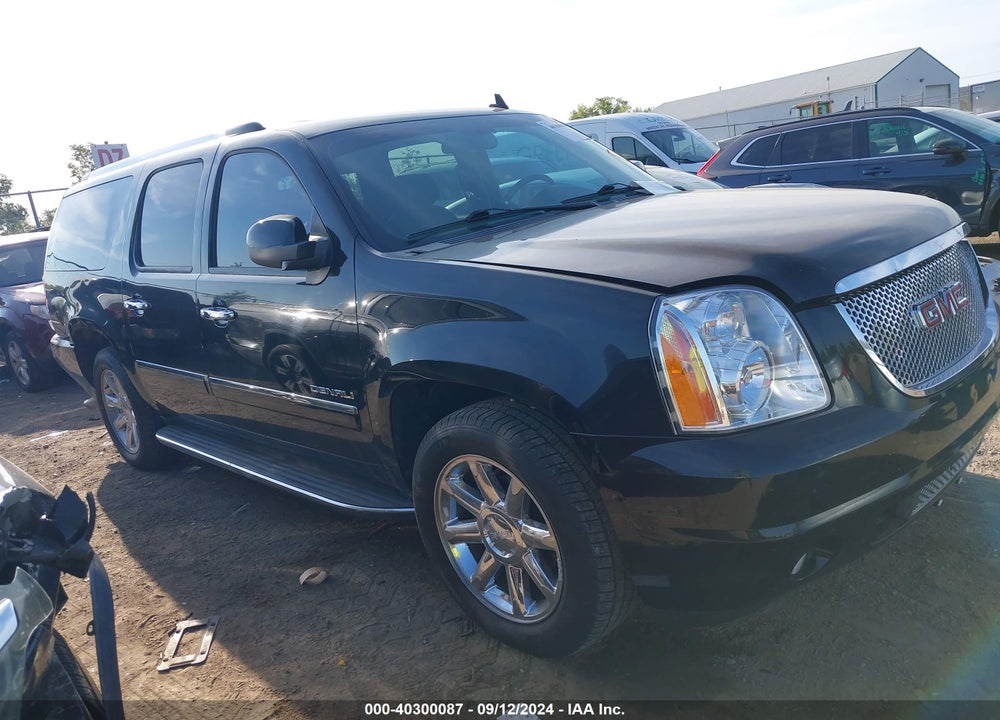 2013 GMC YUKON XL 1500 DENALI VIN: 1GKS1MEF8DR119303