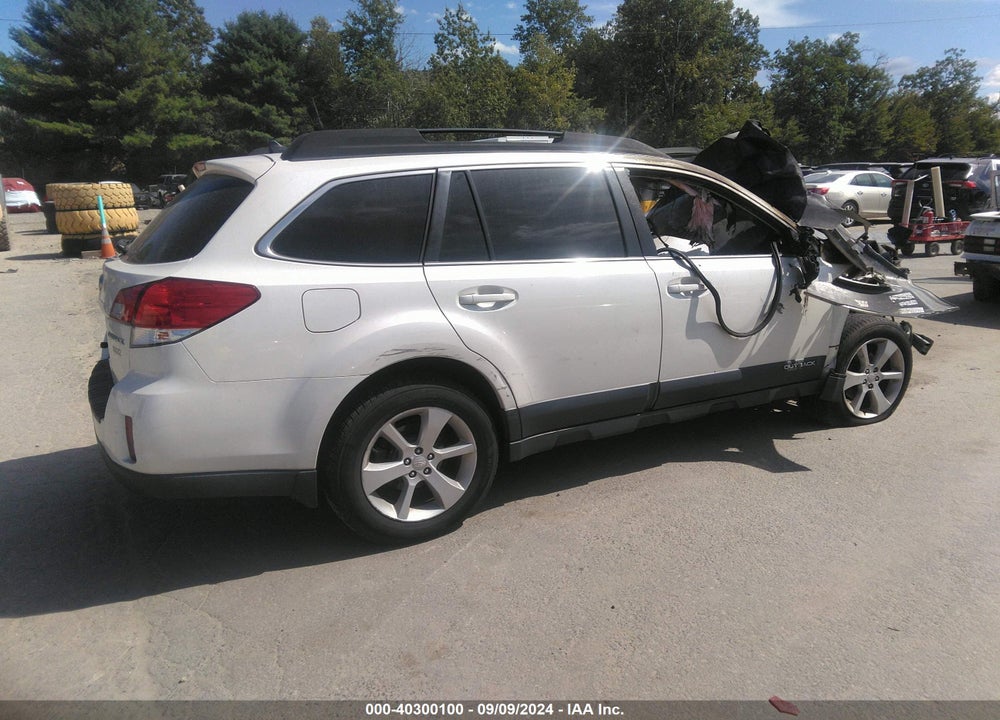 2014 SUBARU OUTBACK 2.5I PREMIUM VIN: 4S4BRBCC6E3228375