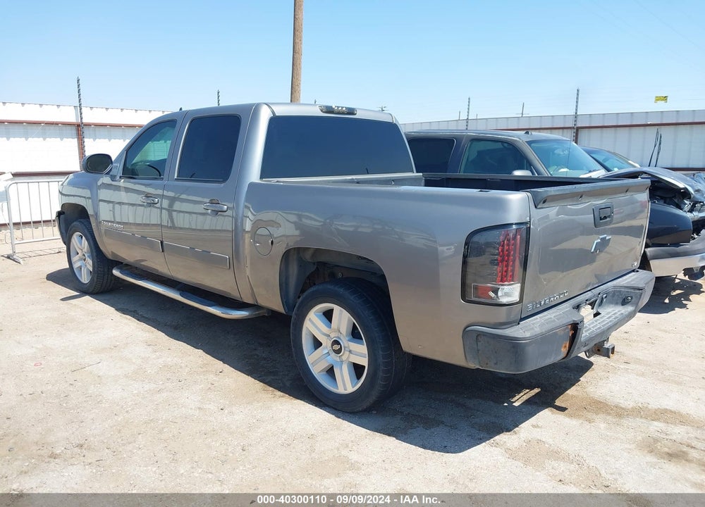 2008 CHEVROLET SILVERADO 1500 LTZ VIN: 3GCEC13J08G245850