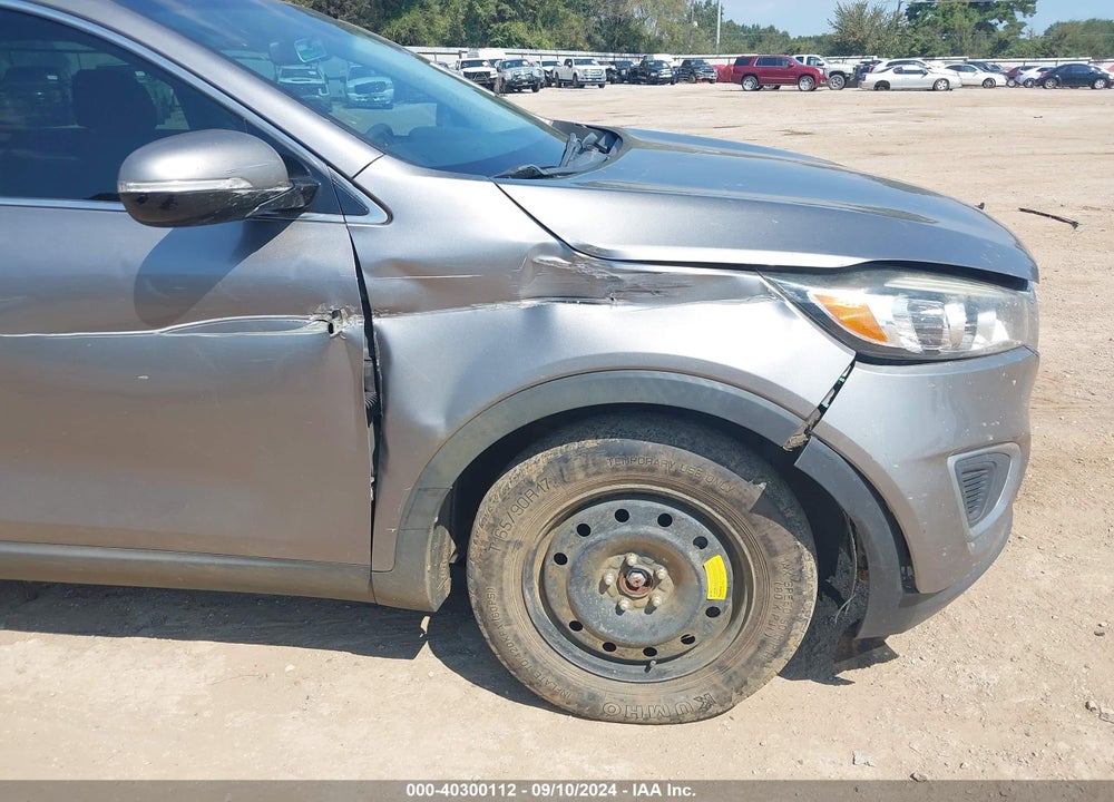 2017 KIA SORENTO 2.4L LX VIN: 5XYPG4A37HG294108