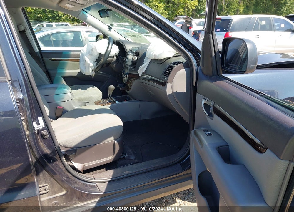 2011 HYUNDAI SANTA FE GLS VIN: 5XYZGDAB5BG072559