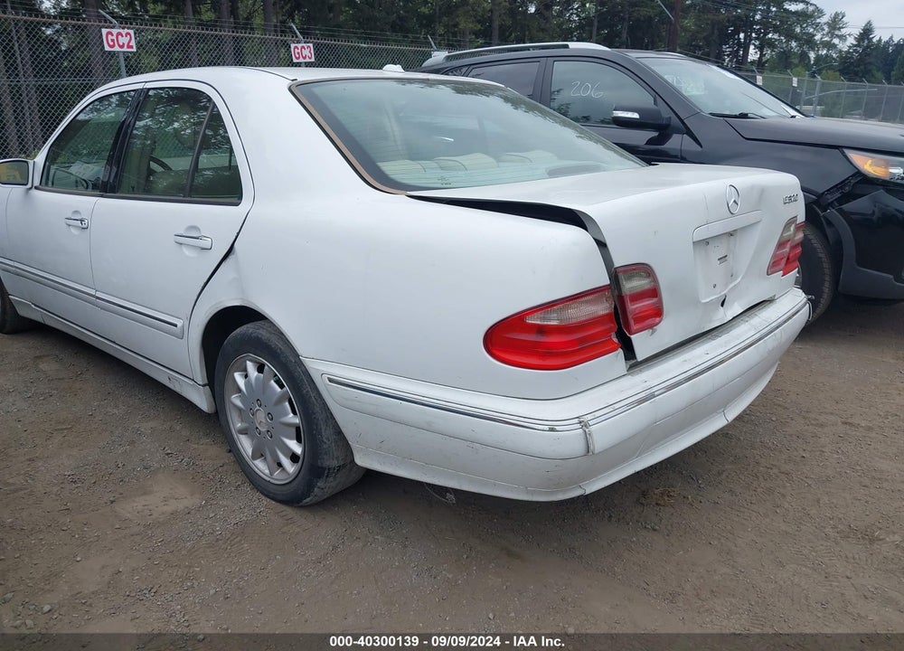 2001 MERCEDES-BENZ E 320 VIN: WDBJF65J21B281200