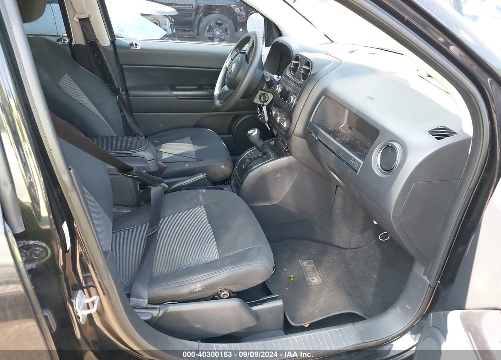 2011 JEEP COMPASS VIN: 1J4NT1FA1BD170831