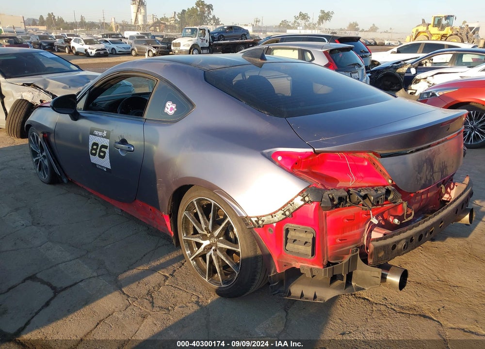 2022 TOYOTA GR86 VIN: JF1ZNBB16N9757360