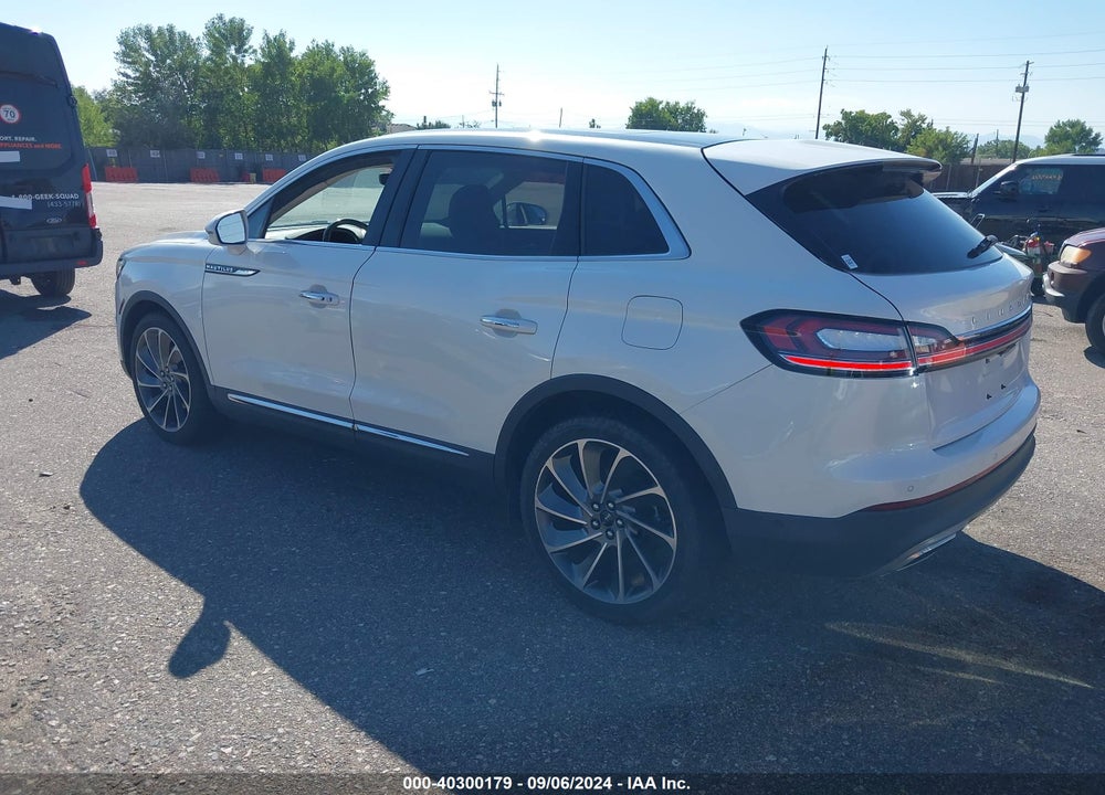 2019 LINCOLN NAUTILUS RESERVE VIN: 2LMPJ8L9XKBL41752