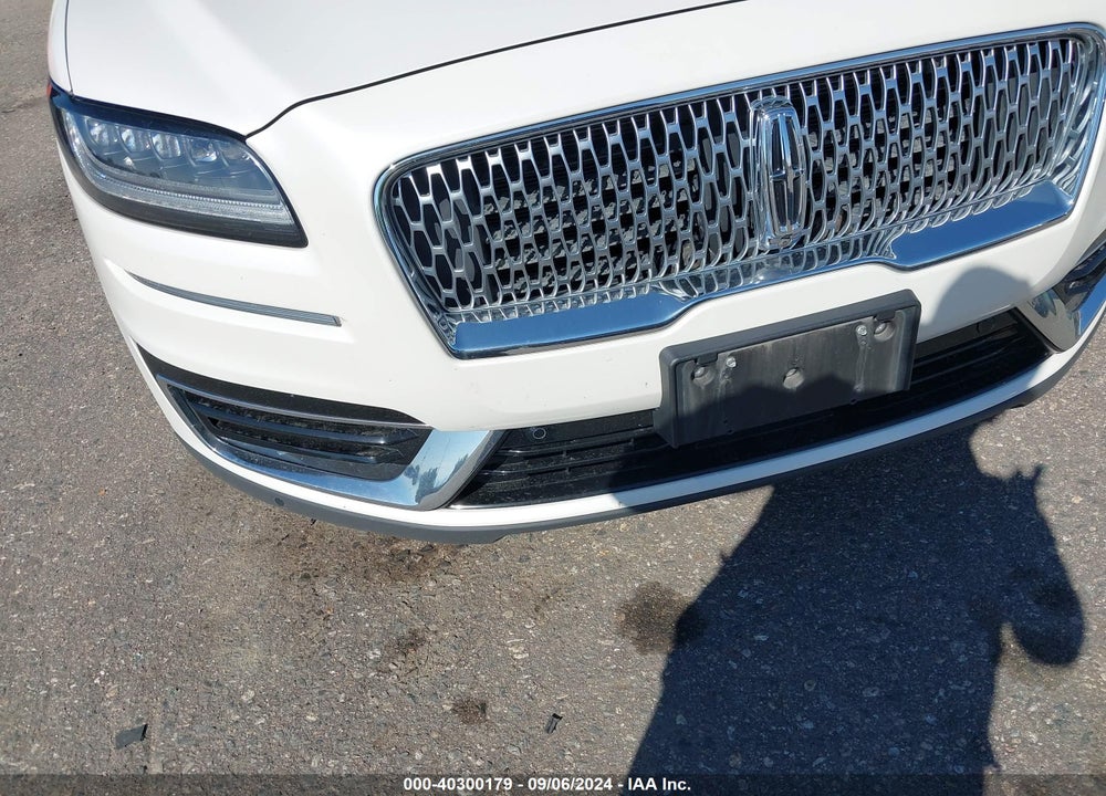 2019 LINCOLN NAUTILUS RESERVE VIN: 2LMPJ8L9XKBL41752