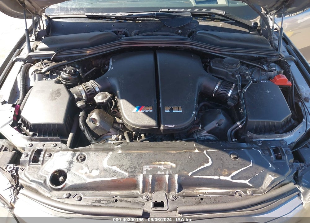 2006 BMW M5 VIN: WBSNB93546B583044