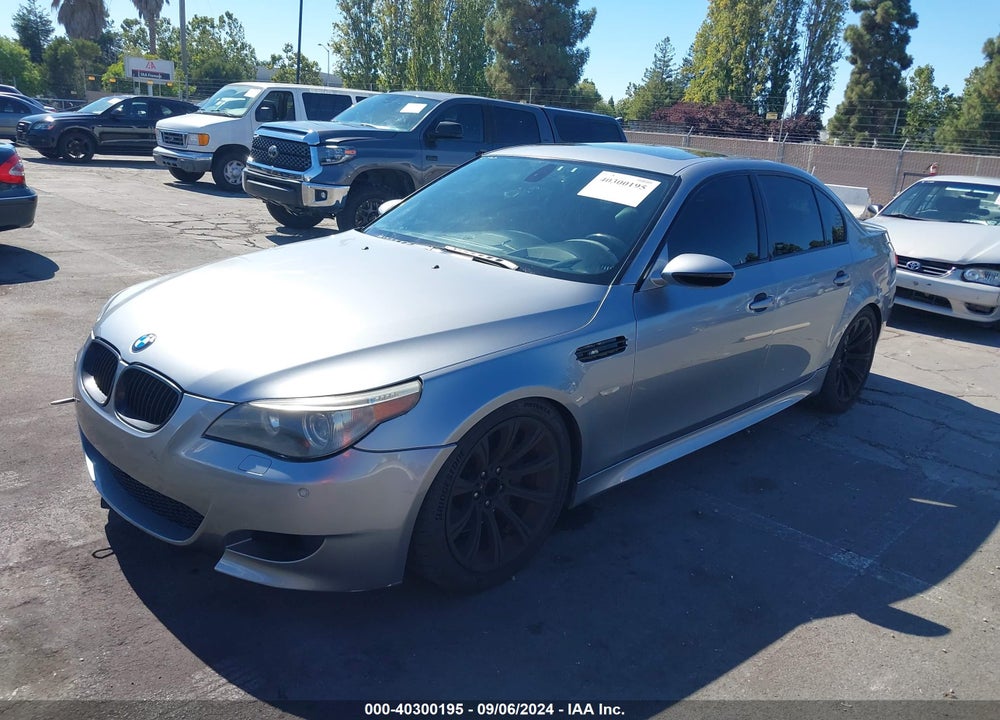 2006 BMW M5 VIN: WBSNB93546B583044