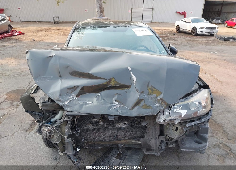 2015 HONDA ACCORD VIN: 1HGCR2F37FA135352