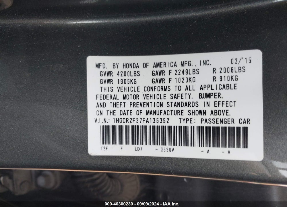 2015 HONDA ACCORD VIN: 1HGCR2F37FA135352