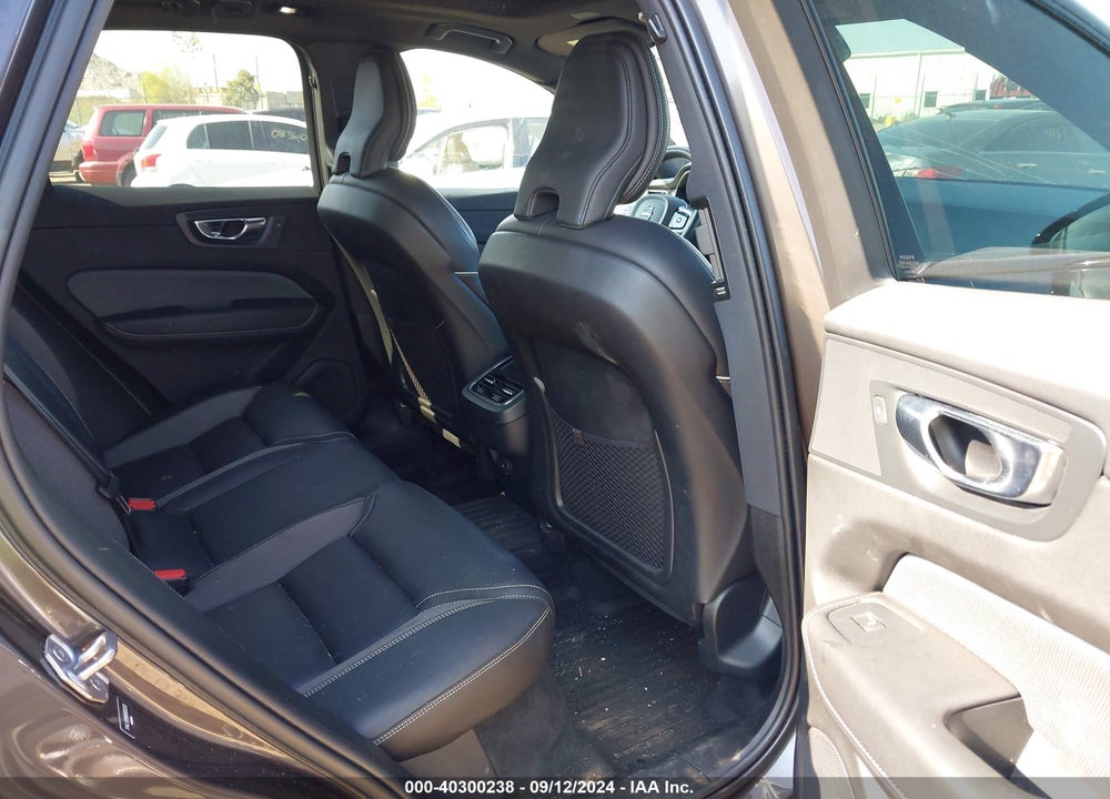 2022 VOLVO XC60 B5 R-DESIGN VIN: YV4L12RMXN1920230
