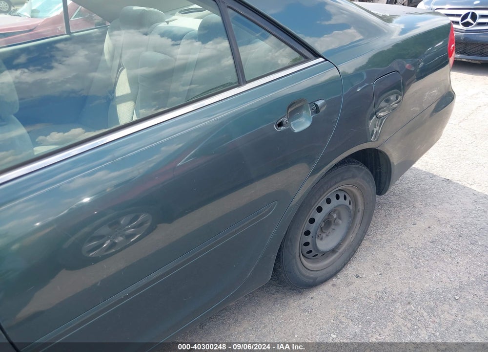 2002 TOYOTA CAMRY LE VIN: 4T1BE32K12U591439