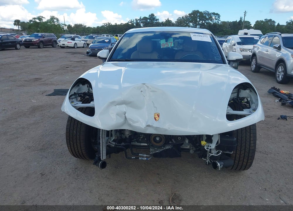 2021 PORSCHE MACAN VIN: WP1AA2A58MLB17349