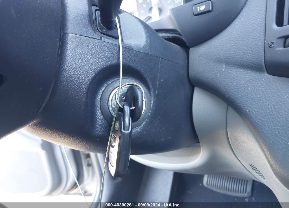 2008 HYUNDAI ELANTRA GLS/SE VIN: KMHDU46D48U335821