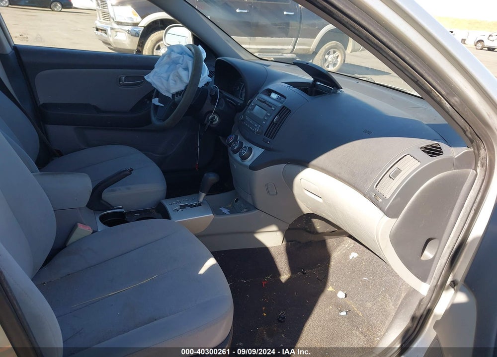 2008 HYUNDAI ELANTRA GLS/SE VIN: KMHDU46D48U335821