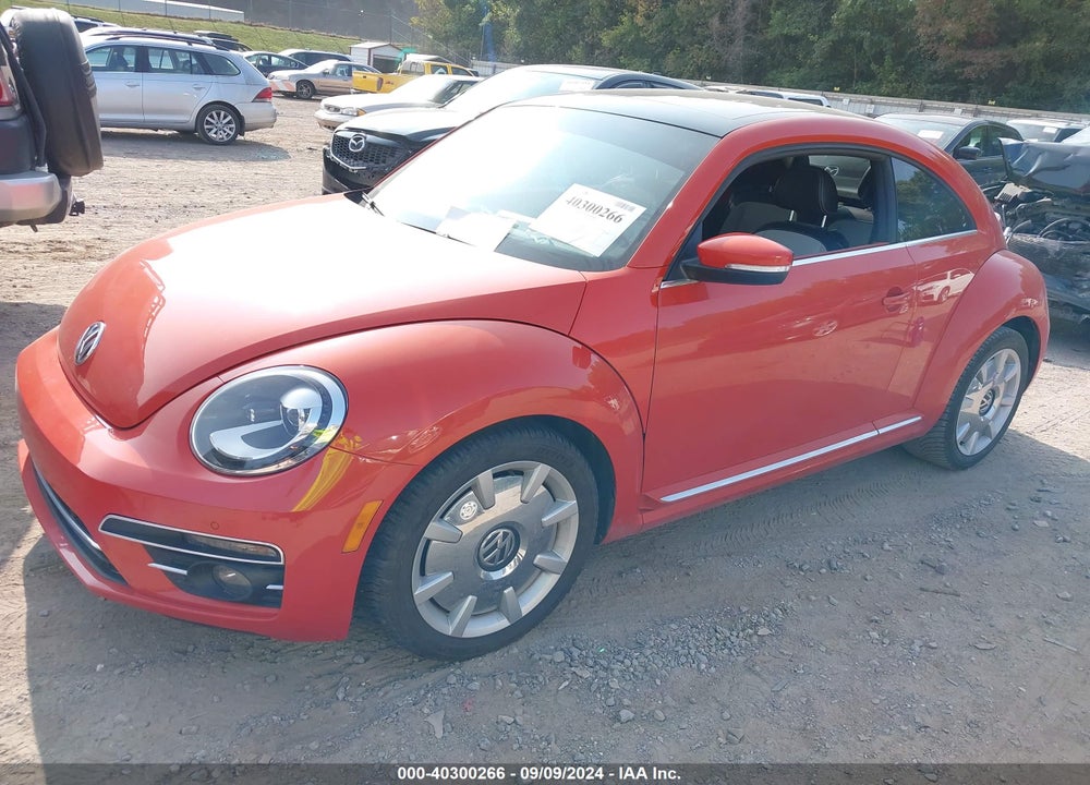 2019 VOLKSWAGEN BEETLE 2.0T SE VIN: 3VWJD7AT8KM719391