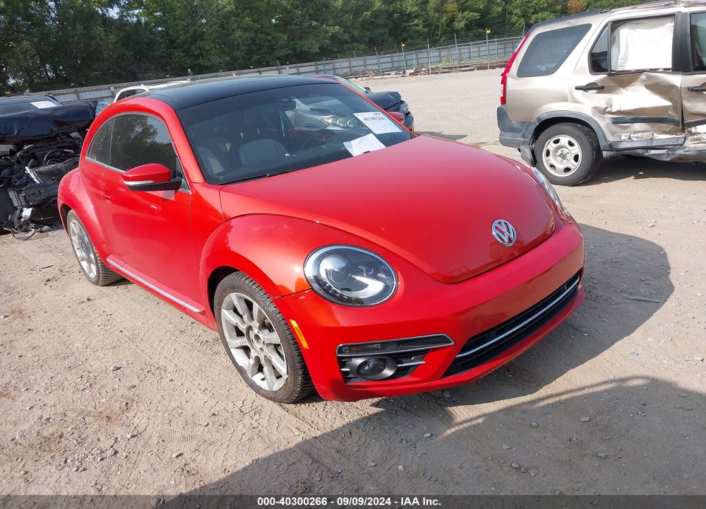 2019 VOLKSWAGEN BEETLE 2.0T SE VIN: 3VWJD7AT8KM719391