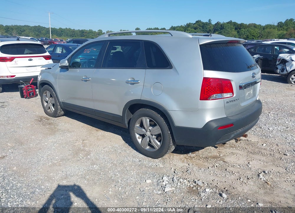 2013 KIA SORENTO EX V6 VIN: 5XYKUDA20DG329575