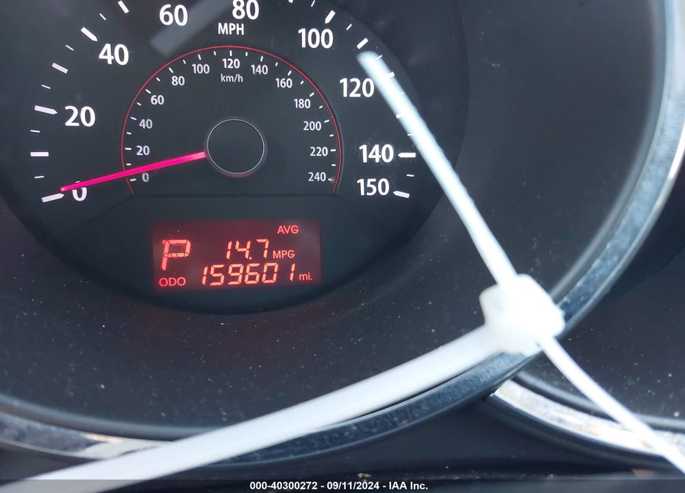 2013 KIA SORENTO EX V6 VIN: 5XYKUDA20DG329575