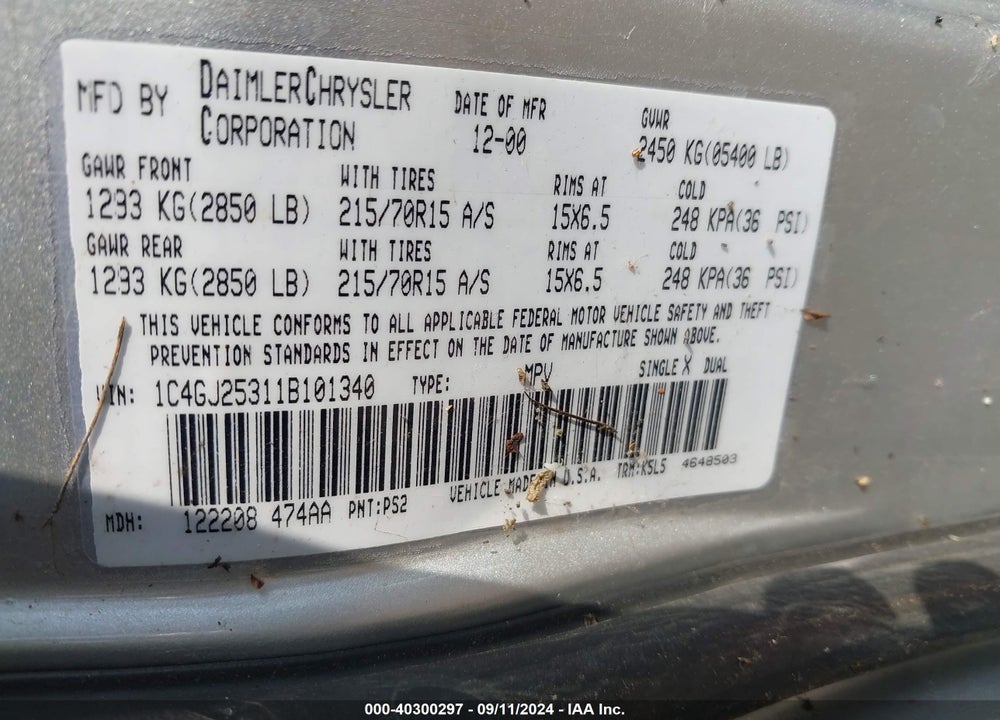 2001 CHRYSLER VOYAGER VIN: 1C4GJ25311B101340