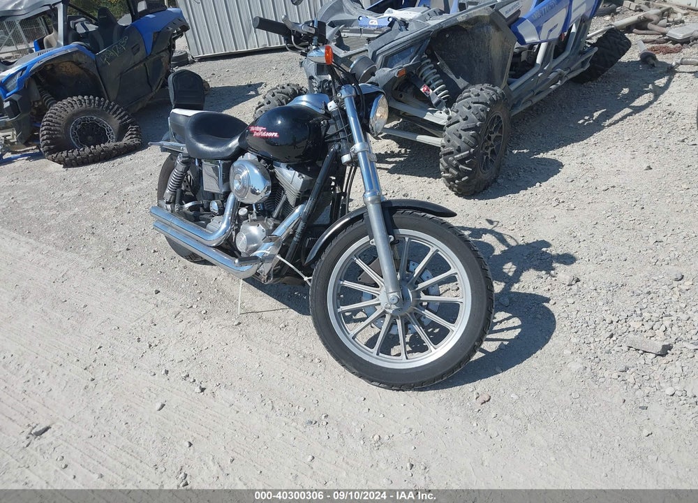 2004 HARLEY-DAVIDSON FXDI VIN: 1HD1GMW134K304021