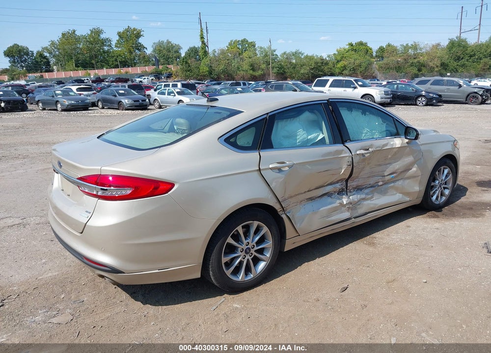 2017 FORD FUSION SE VIN: 3FA6P0HD7HR303940