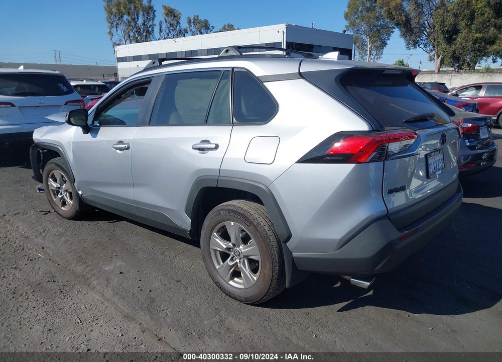 2024 TOYOTA RAV4 XLE VIN: 2T3W1RFV6RC275591
