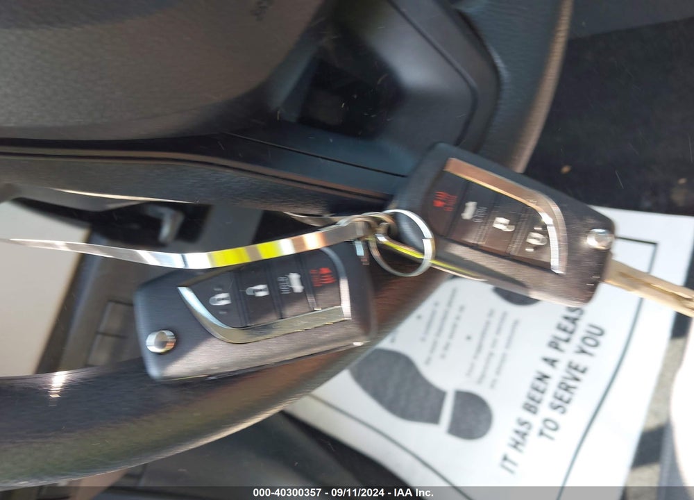2024 TOYOTA COROLLA LE VIN: 5YFB4MDE0RP093969