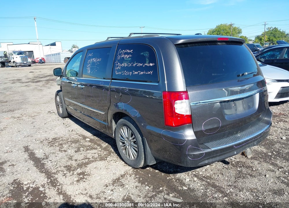 2016 CHRYSLER TOWN & COUNTRY TOURING-L ANNIVERSARY EDITION VIN: 2C4RC1CG9GR158253