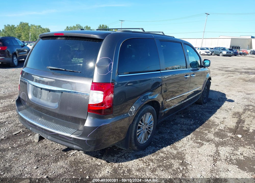 2016 CHRYSLER TOWN & COUNTRY TOURING-L ANNIVERSARY EDITION VIN: 2C4RC1CG9GR158253
