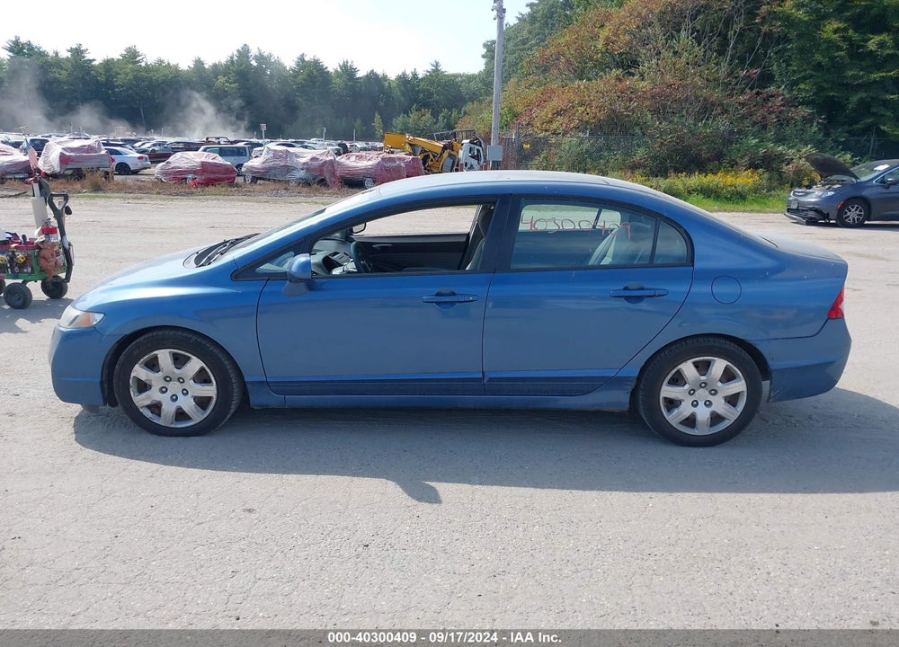 2010 HONDA CIVIC LX VIN: 2HGFA1F58AH531932