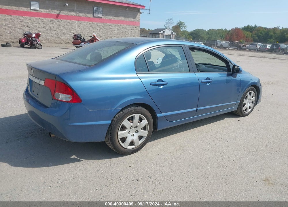 2010 HONDA CIVIC LX VIN: 2HGFA1F58AH531932