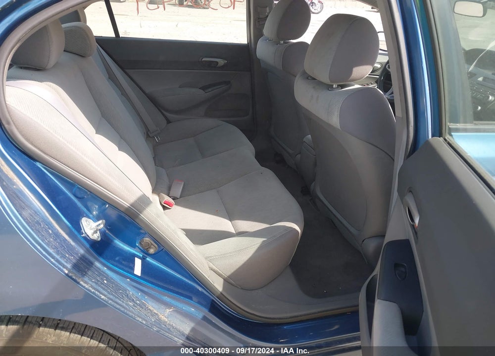 2010 HONDA CIVIC LX VIN: 2HGFA1F58AH531932