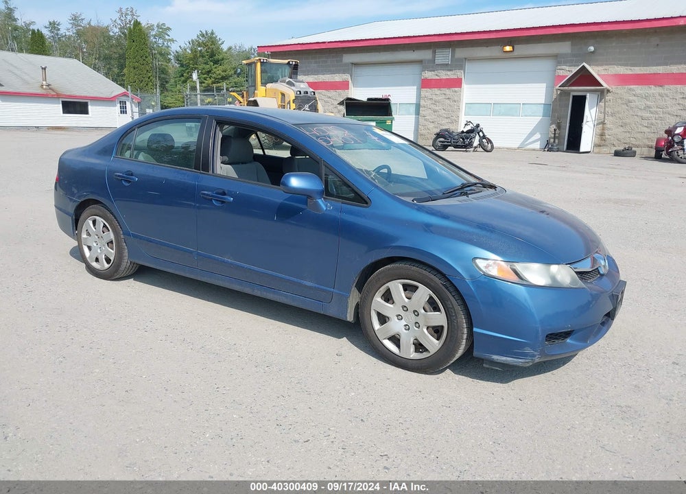 2010 HONDA CIVIC LX VIN: 2HGFA1F58AH531932
