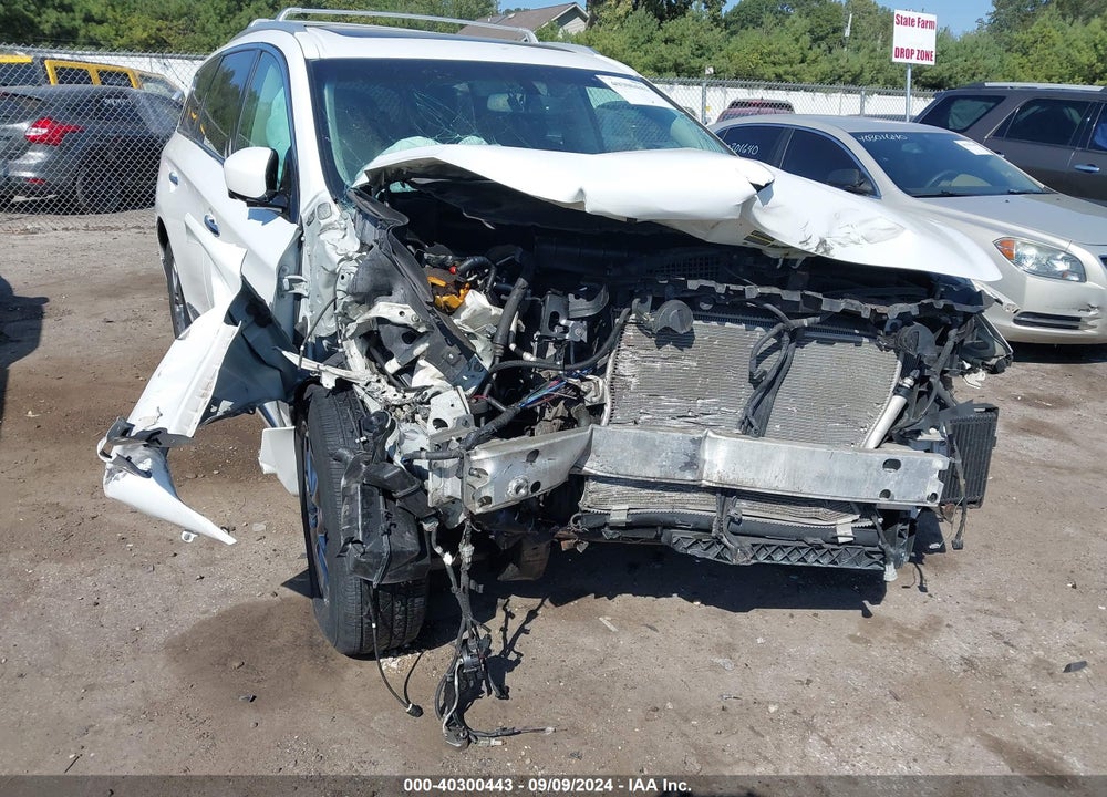 2013 INFINITI JX35 VIN: 5N1AL0MM8DC338495
