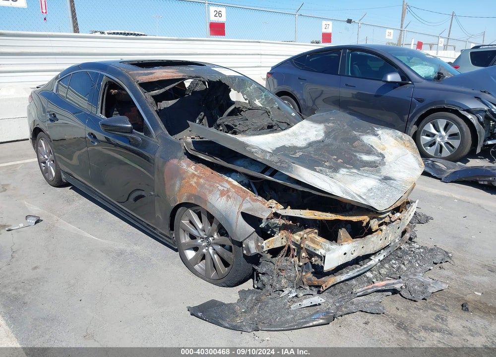 2019 MAZDA 3 PREMIUM PACKAGE VIN: 3MZBPAEM2KM104248