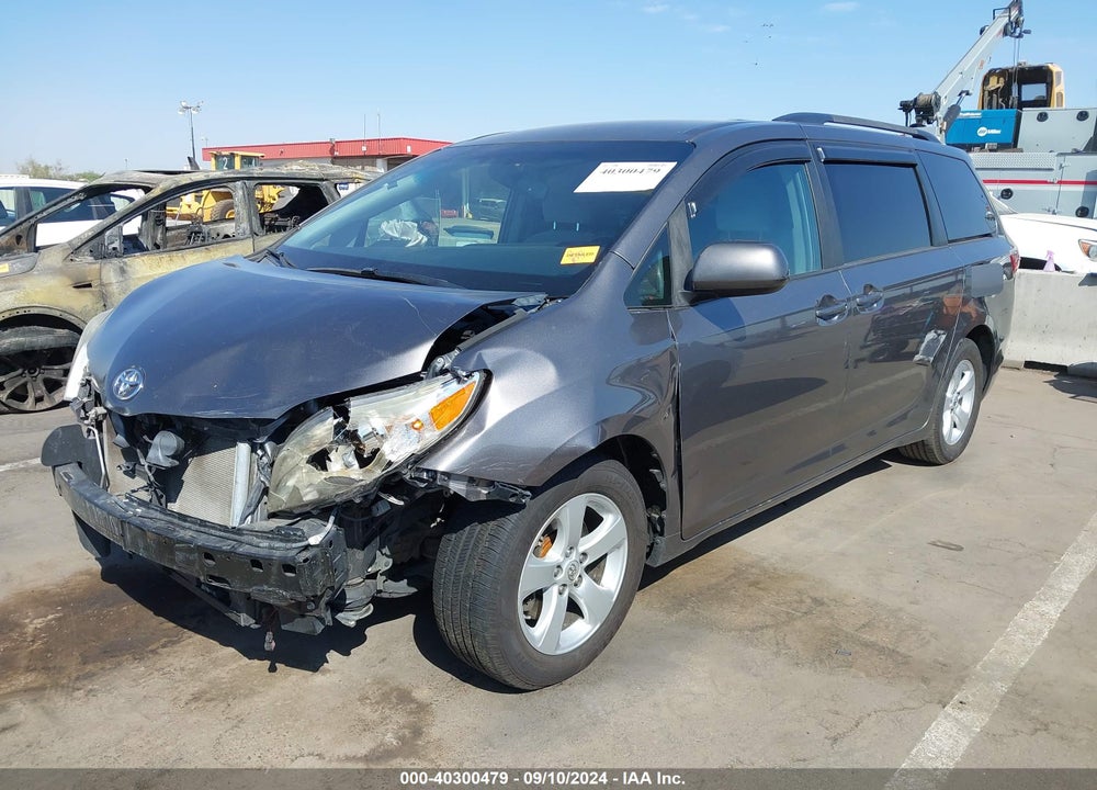 2015 TOYOTA SIENNA LE 8 PASSENGER VIN: 5TDKK3DC2FS660975