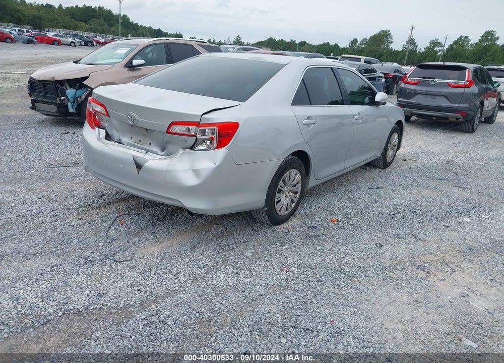 2013 TOYOTA CAMRY LE VIN: 4T1BF1FK5DU704467