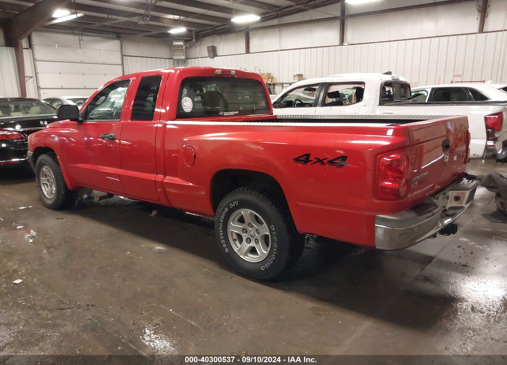 2005 DODGE DAKOTA SLT VIN: 1D7HW42N55S252751