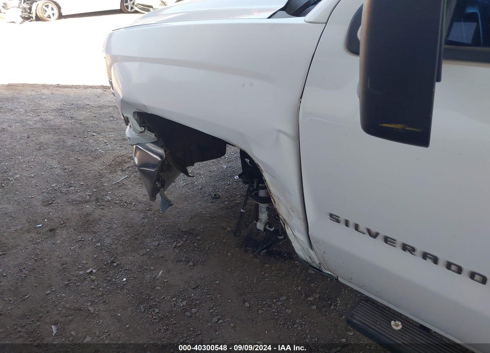 2014 CHEVROLET SILVERADO 1500 1LT/2LT VIN: 3GCUKREC2EG305649