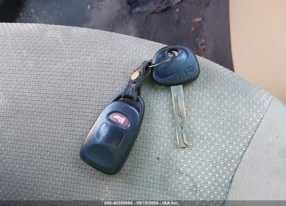 2013 HYUNDAI ACCENT GLS VIN: KMHCT4AE1DU440311