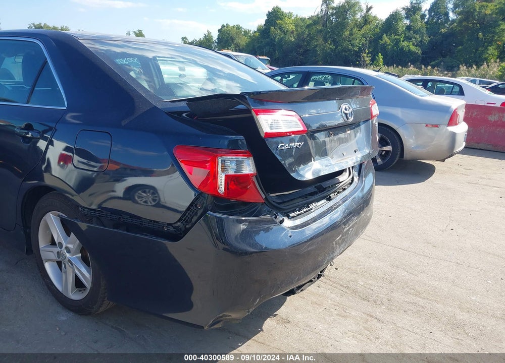 2014 TOYOTA CAMRY SE VIN: 4T1BF1FK6EU302474