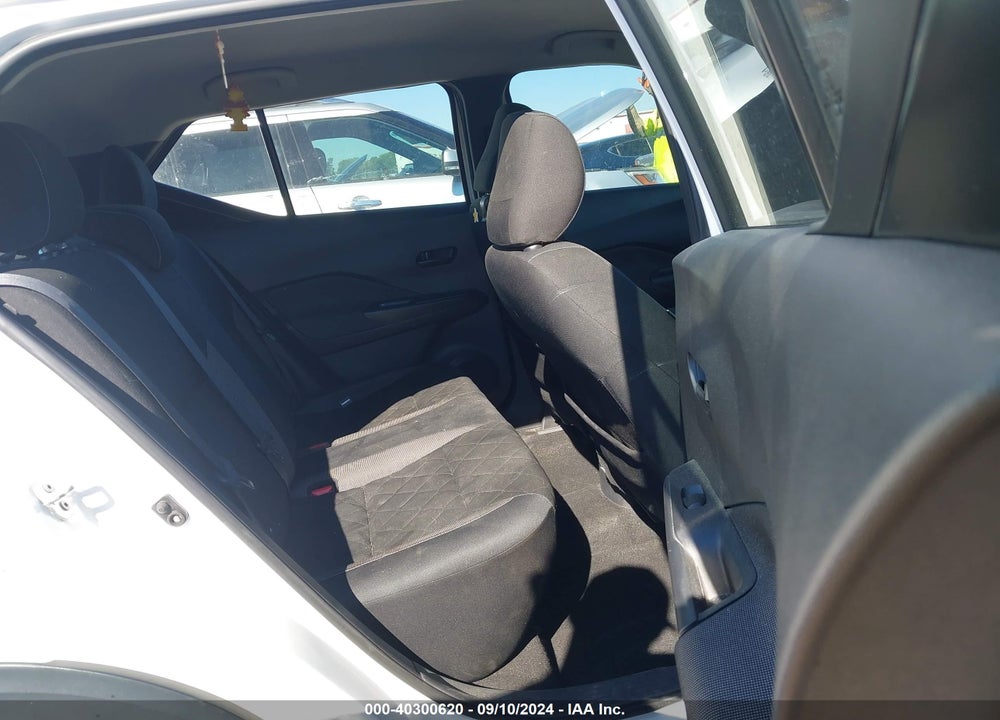 2019 NISSAN KICKS S VIN: 3N1CP5CU3KL504300