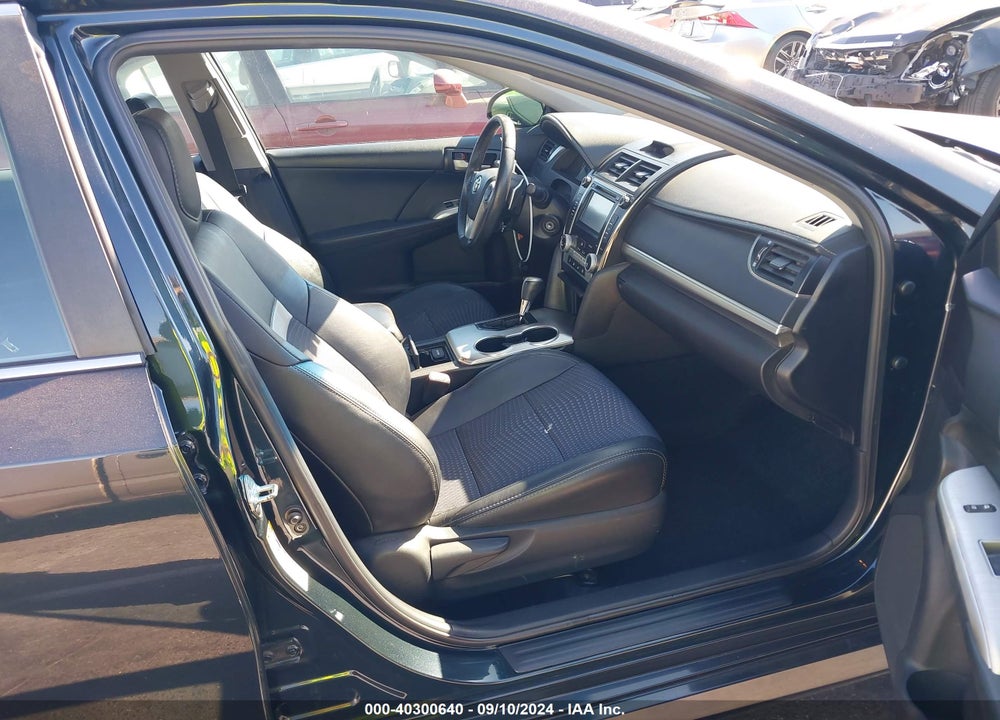 2013 TOYOTA CAMRY SE VIN: 4T1BF1FK3DU218823