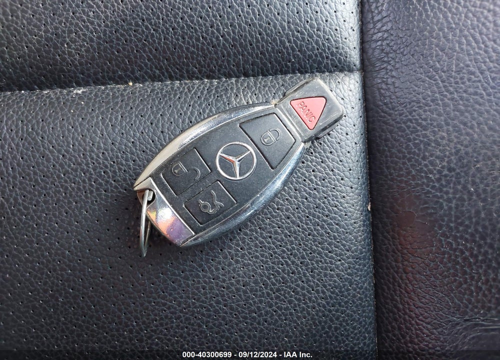 2013 MERCEDES-BENZ C 250 VIN: WDDGF4HB5DR260833