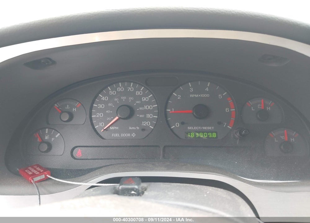 2002 FORD MUSTANG VIN: 1FAFP40482F142537