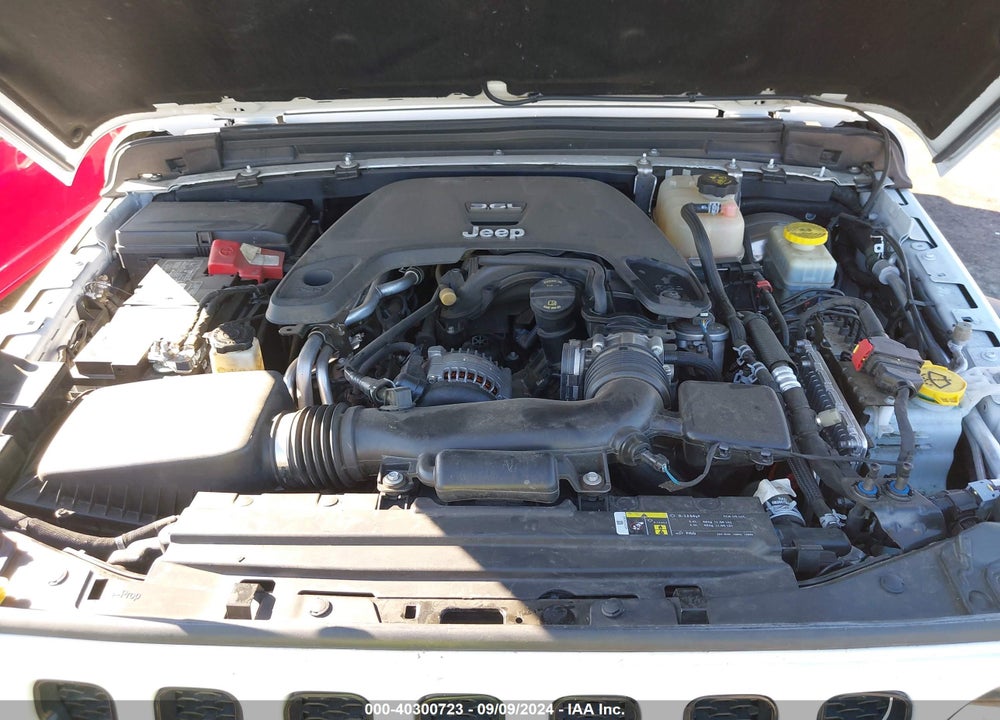 2019 JEEP WRANGLER UNLIMITED SPORT S 4X4 VIN: 1C4HJXDG5KW571452