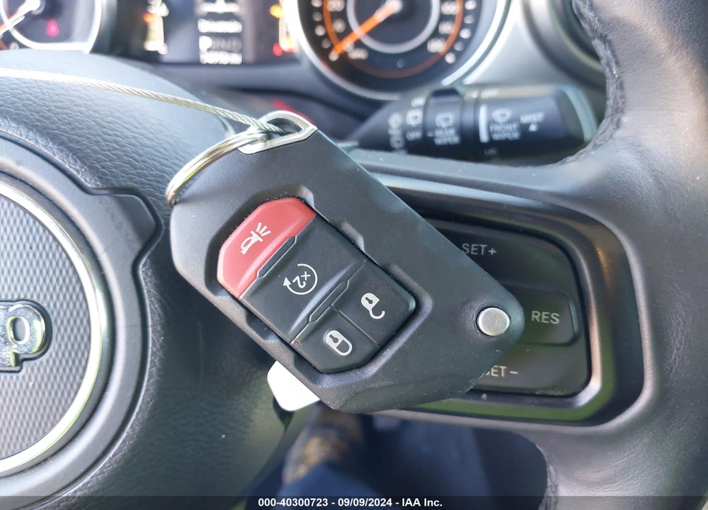 2019 JEEP WRANGLER UNLIMITED SPORT S 4X4 VIN: 1C4HJXDG5KW571452