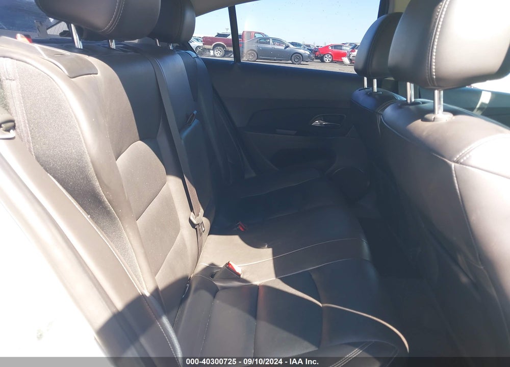 2014 CHEVROLET CRUZE VIN: 1G1PE5SB9E7332800
