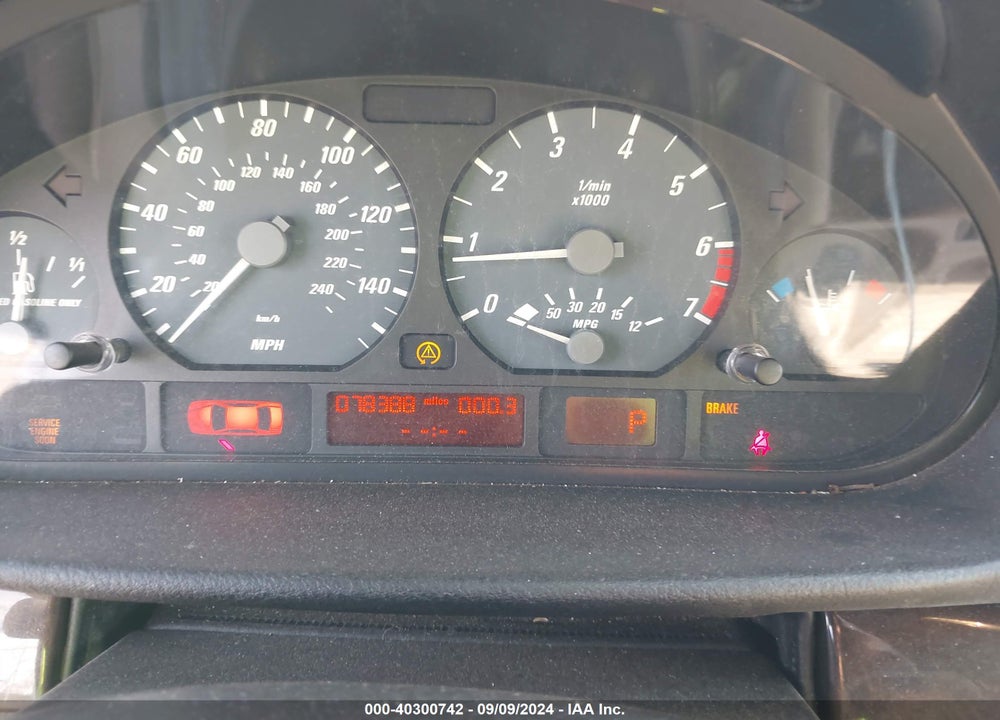 2001 BMW 325CI VIN: WBABS33471JY54981